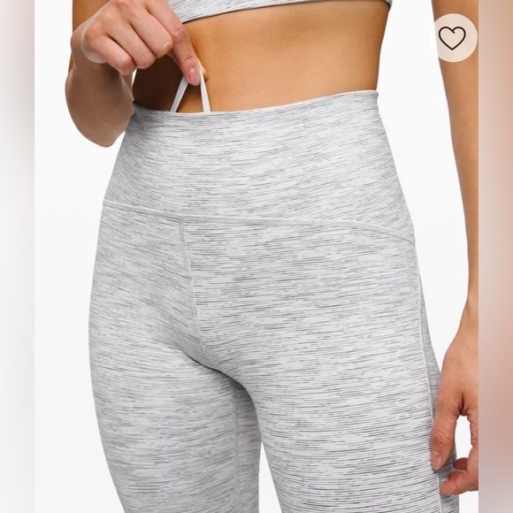 Lululemon - Train Times 7/8 Pants - Size 4 - Picture 5 of 12